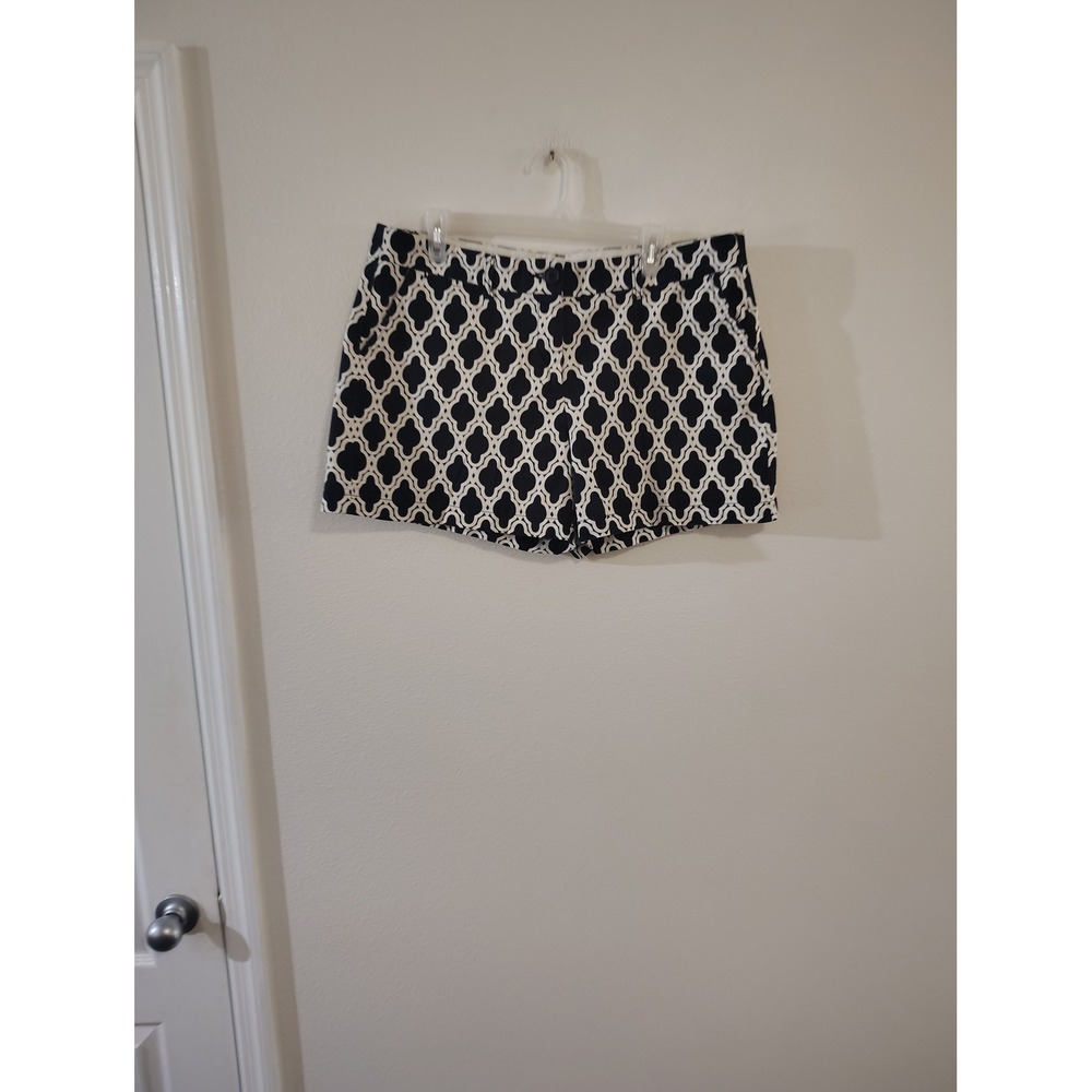 Crown & Ivy Womens Navy Blue White Quatrefoil Geometric Print Shorts Size 16